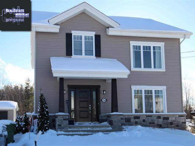 Property 1740 Rue Des Horizons main img
