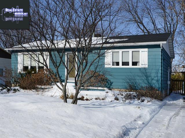 Property 418 Rue Taillefer main img