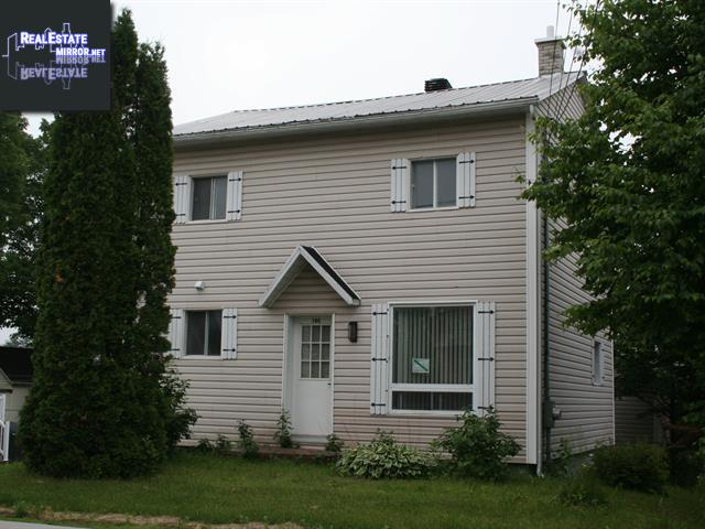 Property 144 Rue Dupont main img