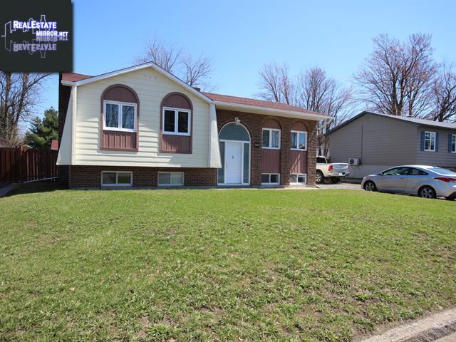 Property 13813 Rue Denis main img
