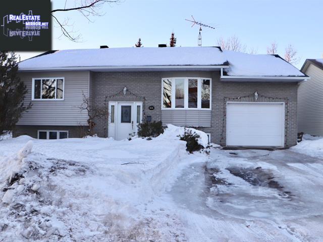 Property 727 Av. Bourbonnais main img