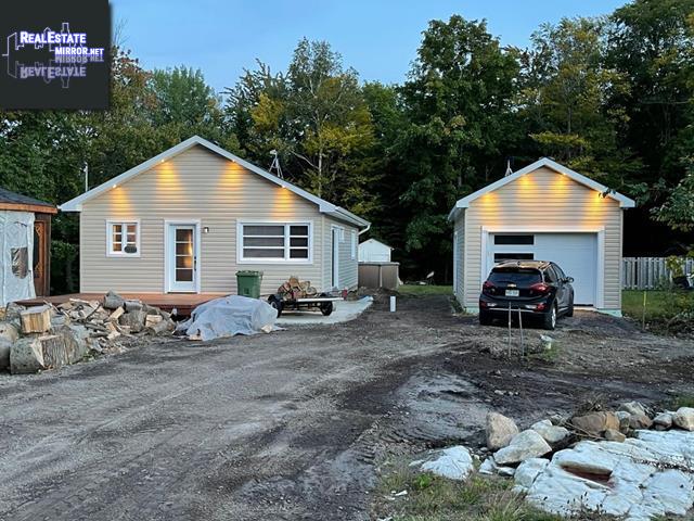 Property 1394 Ch. Du Deuxieme-Lac main img