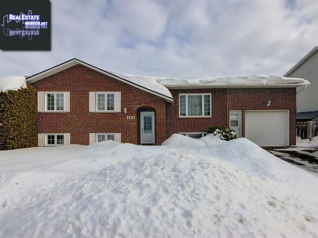 Property 1131 Rue Des Chardonnerets main img