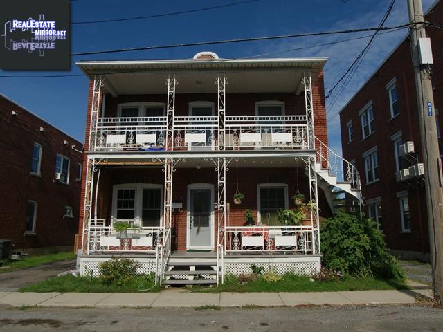 Property 57-59 Rue Holmes main img