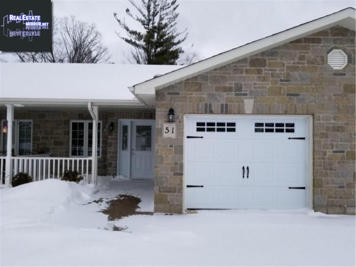 Property 51 Greenway Drive main img