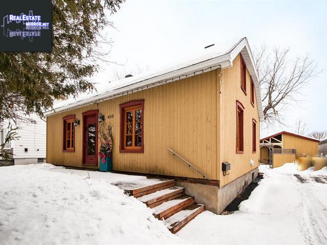 Property 469 Av. Provost main img