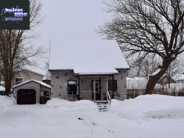 Property 354 Av. St-Jacques main img
