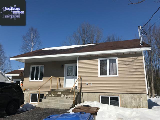 Property 600-602 Rue Francois main img
