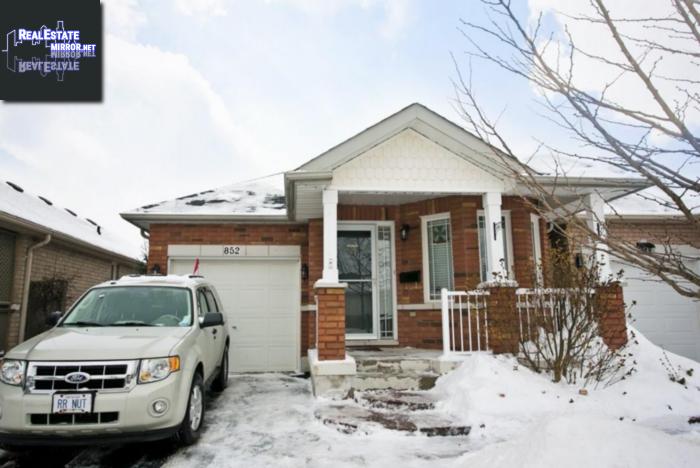 Property 852 Wentworth Street main img