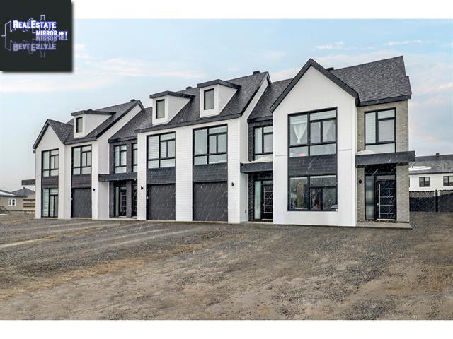 Property 10445 Rue Du Beaujolais main img