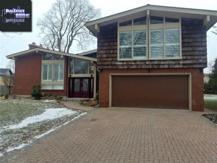 Property 71 Sherwood Avenue main img