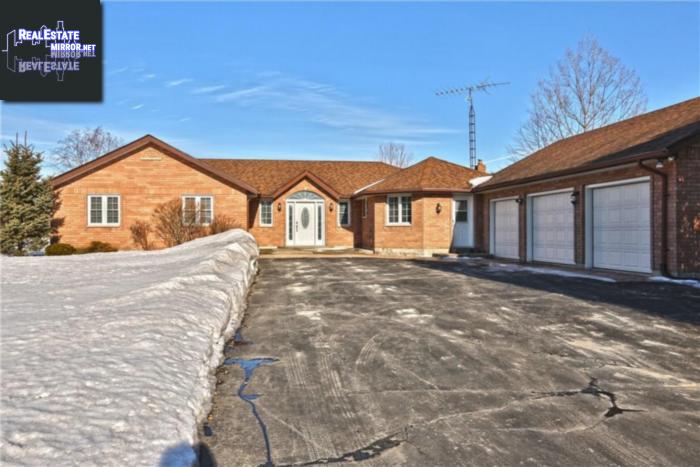 Property 218 Taft Road main img