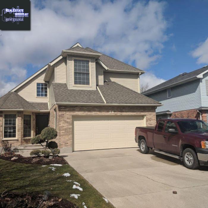 Property 24 Sinclair Crescent main img
