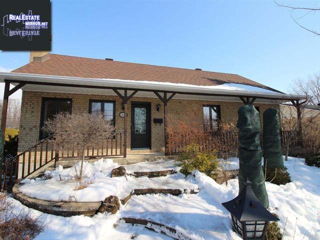 Property 2134 Rue Des Cedres main img