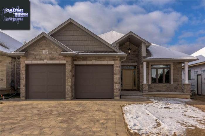 Property 35 Lindsay Crescent main img