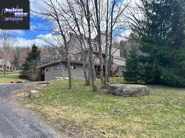 Property 106 Rue De Papineau main img