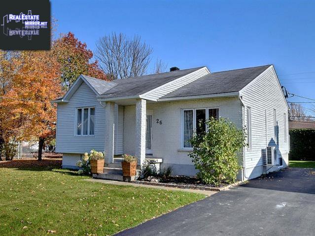 Property 26 Rue Lise main img