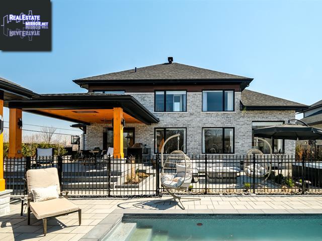 Property 779 Rue Paul-Doyon img1