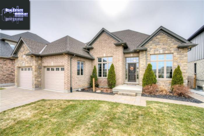 Property 1525 Jim Allen Way #15 main img