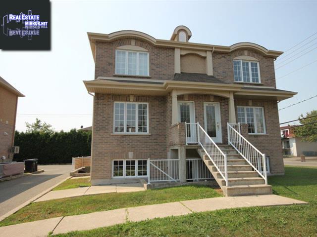 Property 2807 Rue Jean-Besre main img