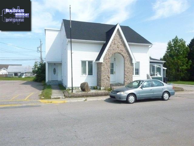 Property 207-209 Boul. St-Michel main img