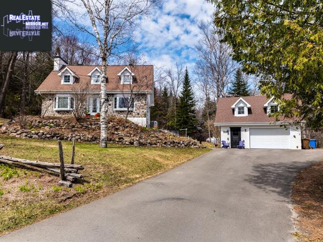 Property 1409 Rue Des Pierrots main img