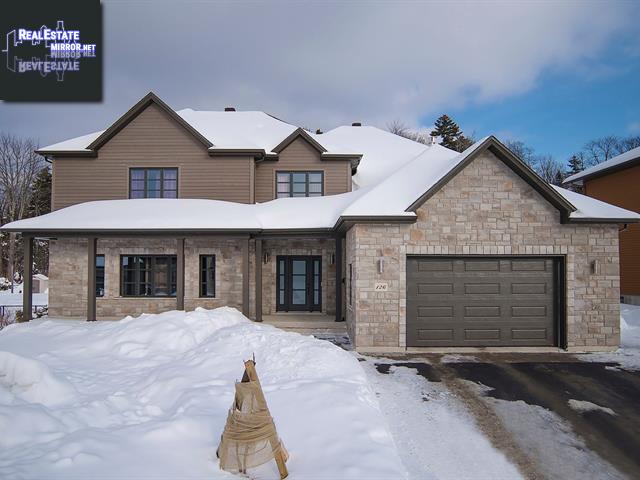 Property 126 Rue Du Peridot main img