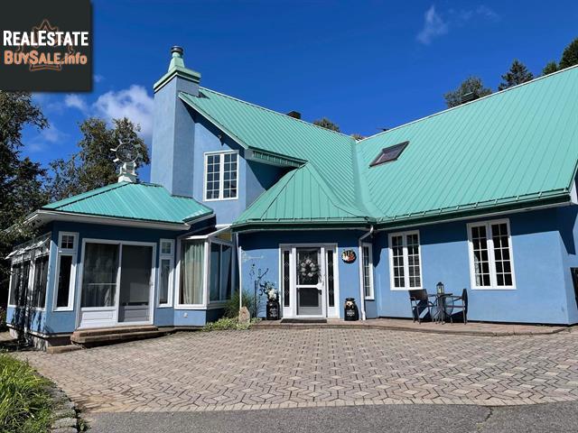 Property 115 Ch. De La Seigneurie main img