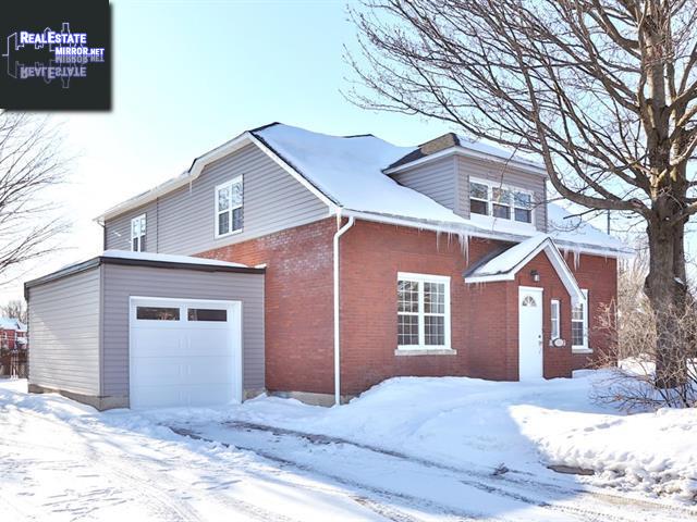 Property 395 Rue St-Joseph main img