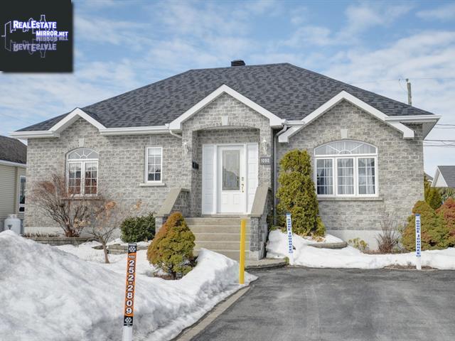 Property 1090 Rue Dalaire main img