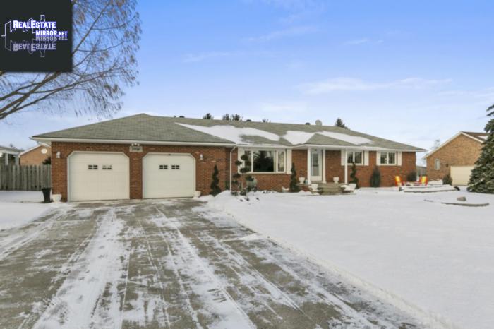 Property 3950 Baseline Road main img
