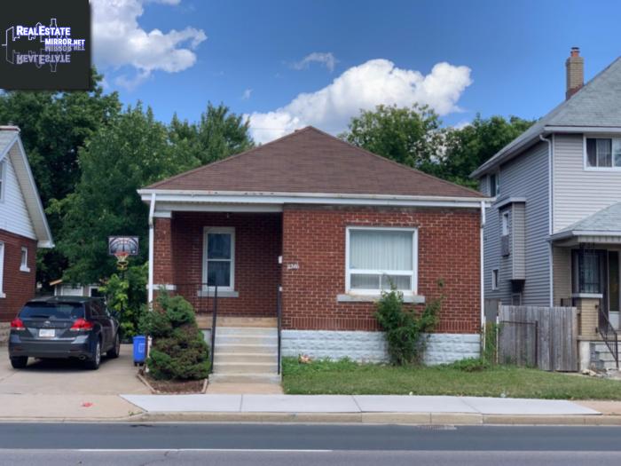 Property 2366 Howard main img