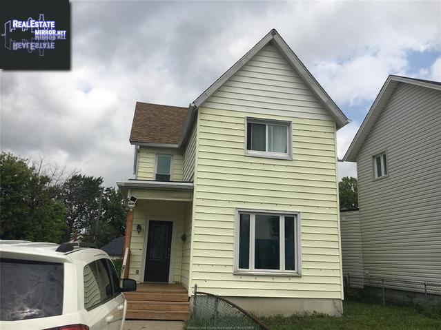 Property 782 University East main img
