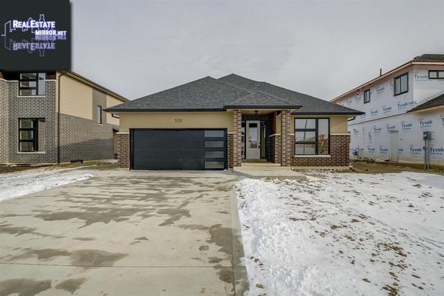 Property 332 Patten Crescent main img