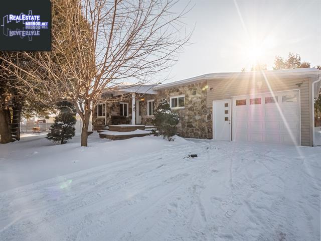Property 150 1re Tsse Charbonneau main img