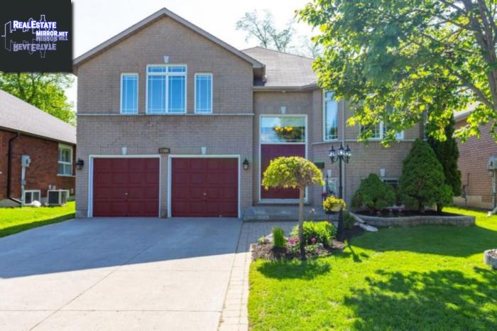 Property 1369 White Crescent main img