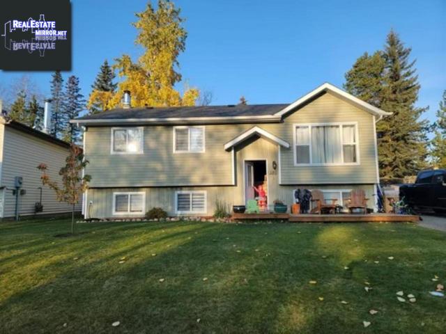 Property 180 Sukunka Avenue main img