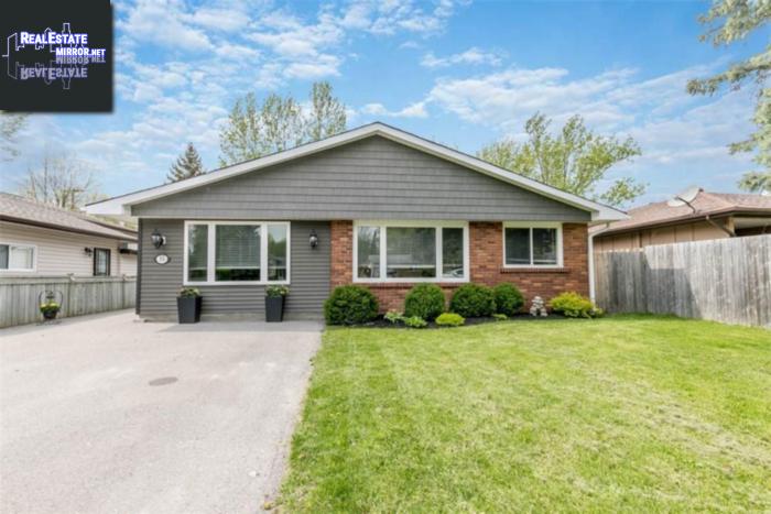 Property 310 Collins Drive main img