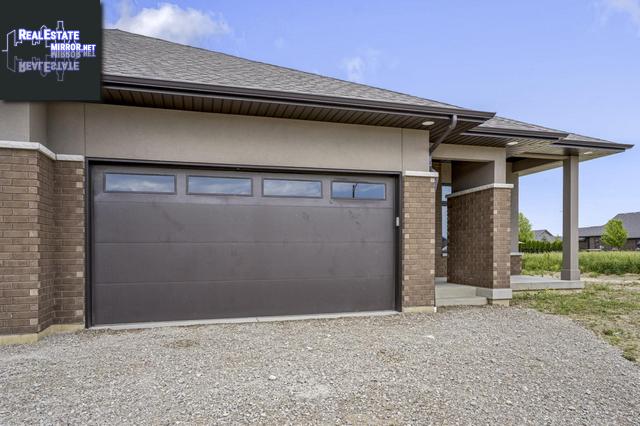 Property 110 Blue Jay main img