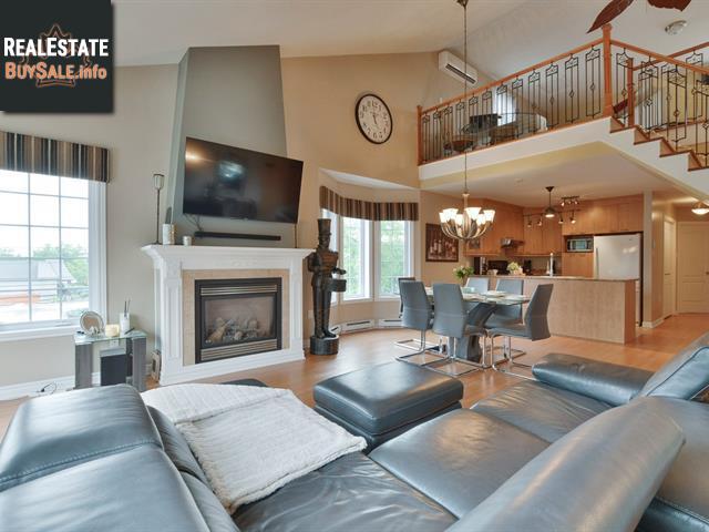 Property #301-1 Place Du Haut-Bois main img