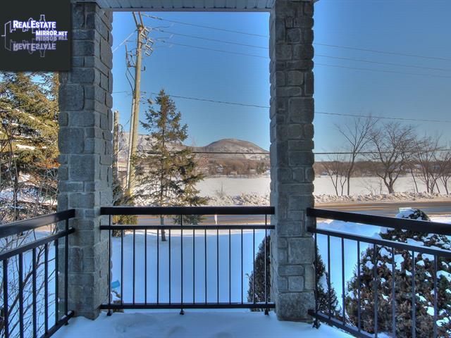 Property #102-764 Rue Richelieu main img