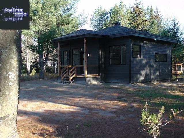 Property 881 Ch. De Ste-Emelie main img