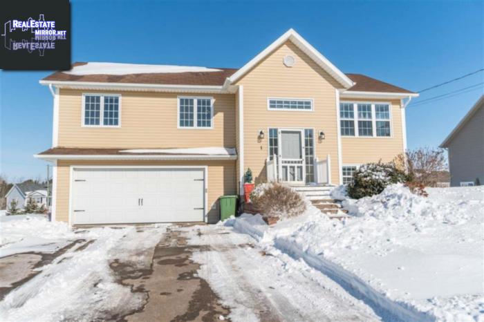 Property 1 Town View Crescent main img