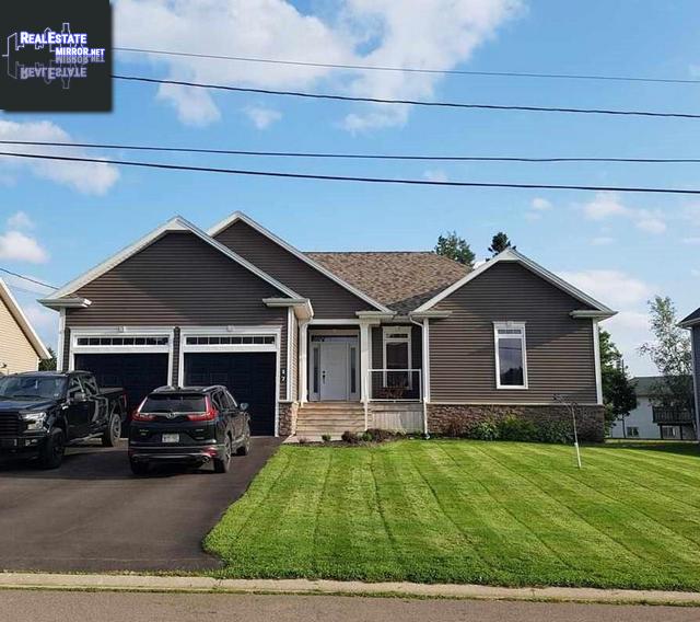 Property 17 Gardiner Drive main img
