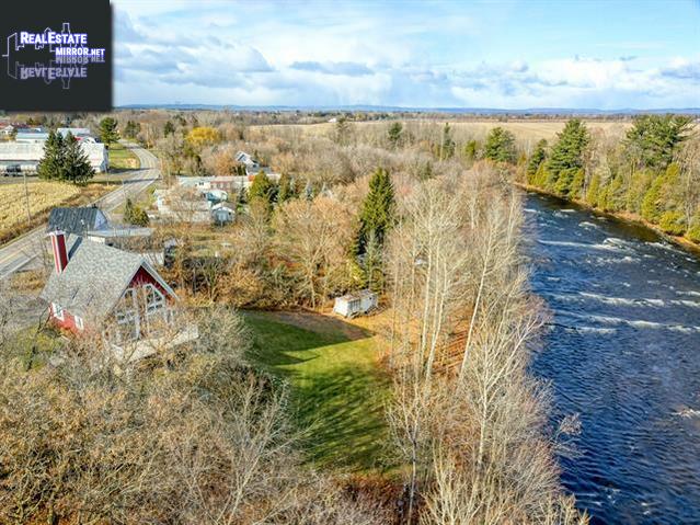 Property 860 Ch. Archambault main img