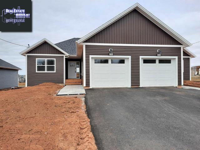 Property 174 Royalty Road main img
