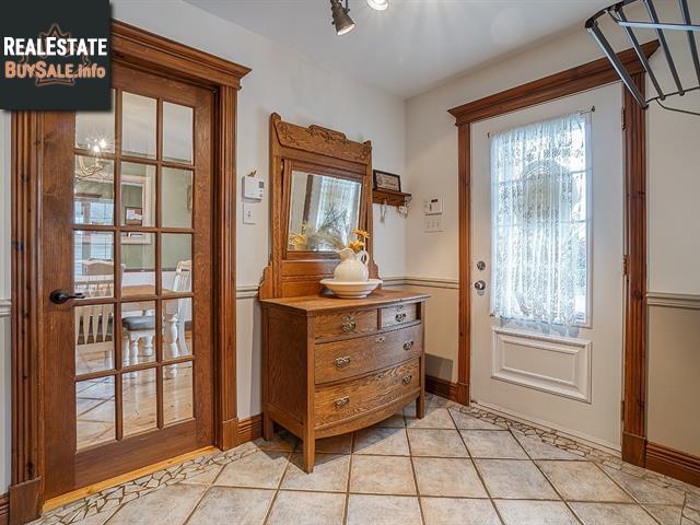 Property 1303 Rue De Brest img1