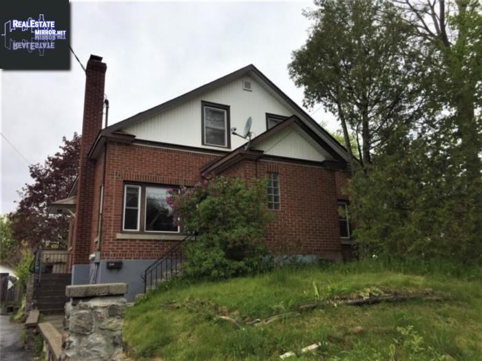 Property 251 Dyouville Street main img