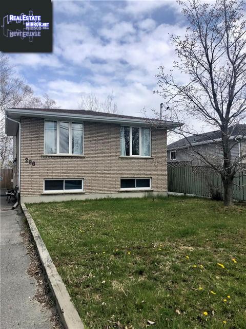 Property 296 Moonlight Avenue main img