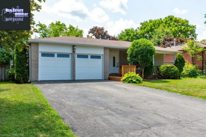 Property 31 Sanderling Crescent main img